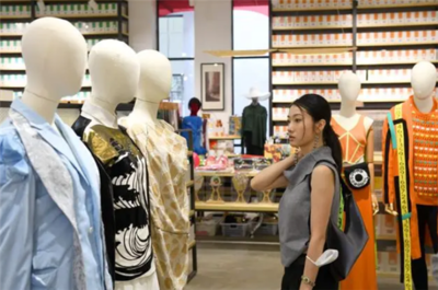 广州十三行 珠三角传统服装产业的零售新纪元